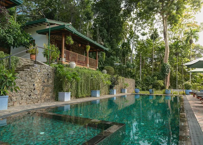 Pinnacle Pearl Hiriketiya